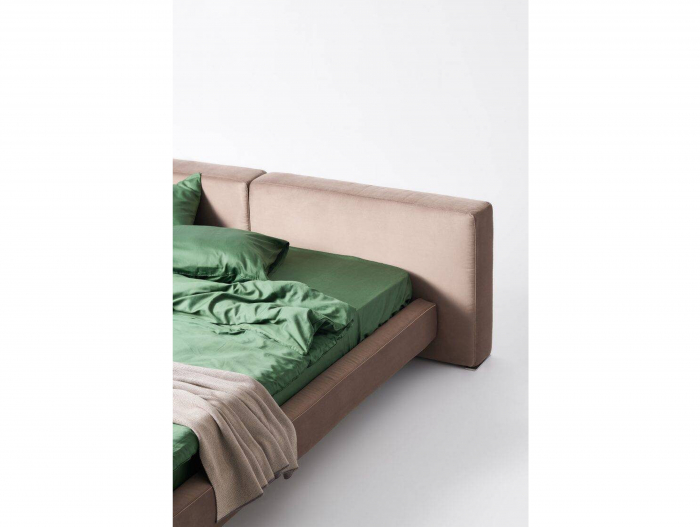 Pat tapitat Vogue, tablie inalta capitonata, somiera metalica, picioare inox 14cm, laterale dehusabile, stil contemporan, personalizabil [8]