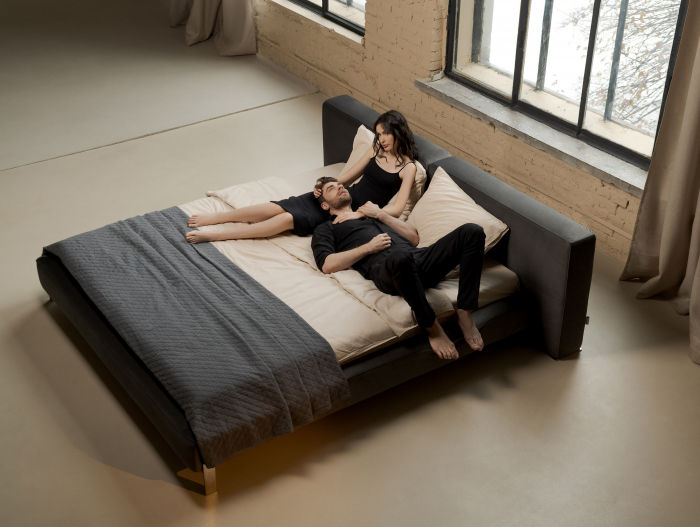 Pat tapitat Vogue, tablie inalta capitonata, somiera metalica, picioare inox 14cm, laterale dehusabile, stil contemporan, personalizabil [3]