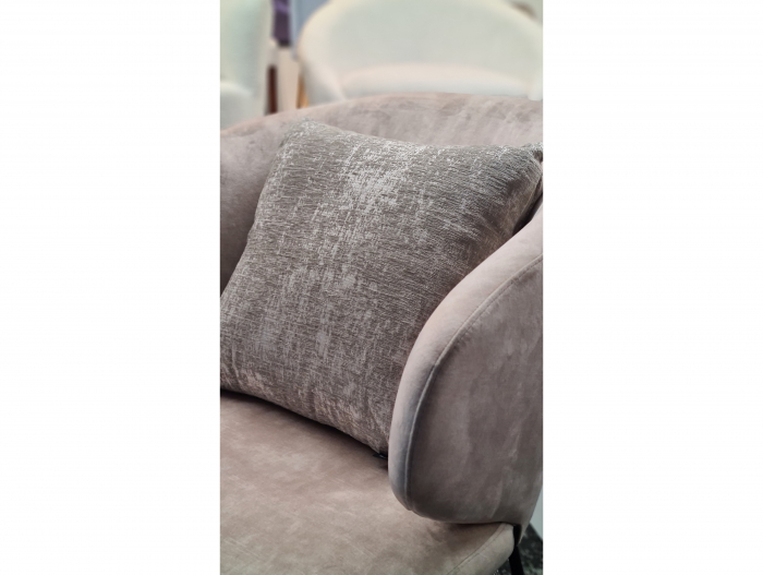 Perna deco 60x60cm, umplutura holofibra si silicon, tapitat, personalizabil [4]