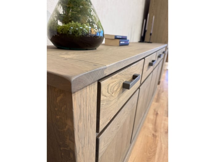Bufet 4 usi 4 sertare Zurich 225cm, stejar, finisaj mat, stil rustic [8]