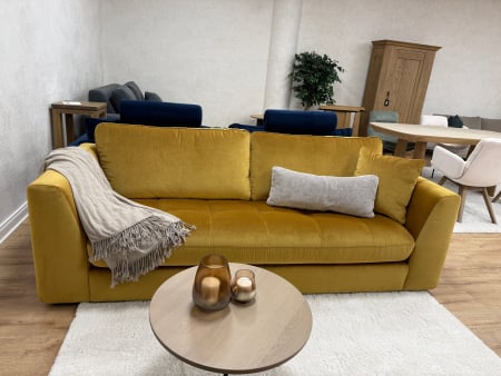 BLACK MONTH - Canapea Carolina Velvet Lux Okre CAT4 SALE