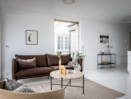 Canapea Suny Modulara Personalizabila 136-226cm Cadru Lemn Masiv Stil Scandinav Tapiterie Stofa sau Piele [1]
