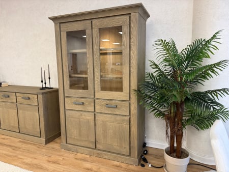Vitrina 4 usi 2 sertare Zurich 131cm, stejar, finisaj mat, stil rustic [1]