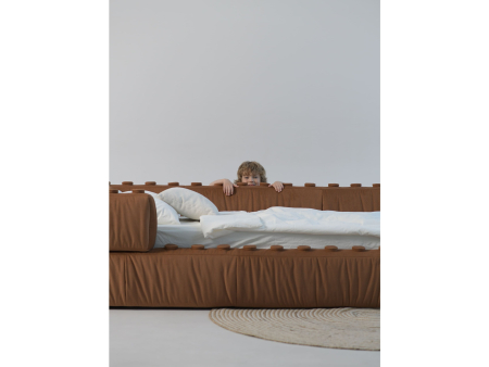 Pat pentru copii tapitat Lego, cu laterala de protectie, lada depozitare, somiera metalica, picioare plastic 3cm, stil contemporan, personalizabil [10]