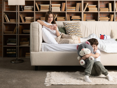 Pat pentru copii tapitat Parma, lada depozitare, picioare metalice 10cm, stil contemporan, personalizabil [11]