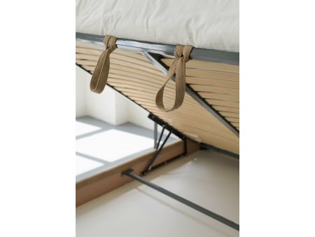 Pat tapitat Alba 1 cu tablie inalta, lada depozitare, somiera metalica, picioare metalice 10cm, laterale dehusabile, stil modern, personalizabil [12]