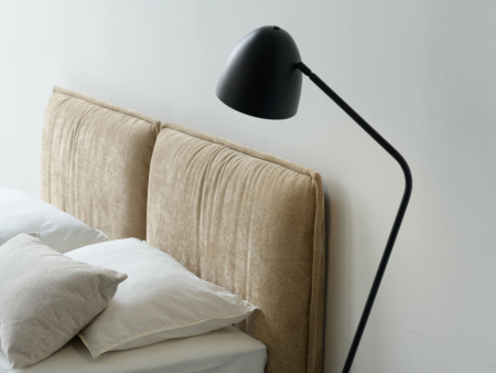 Pat tapitat Alba 1 cu tablie inalta, lada depozitare, somiera metalica, picioare metalice 10cm, laterale dehusabile, stil modern, personalizabil [8]