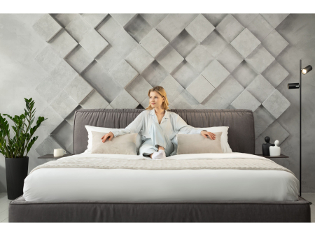 Pat tapitat Bern 1 cu tablie inalta, lada depozitare, somiera metalica, picioare metalice 11cm, laterale dehusabile, stil modern, personalizabil [24]