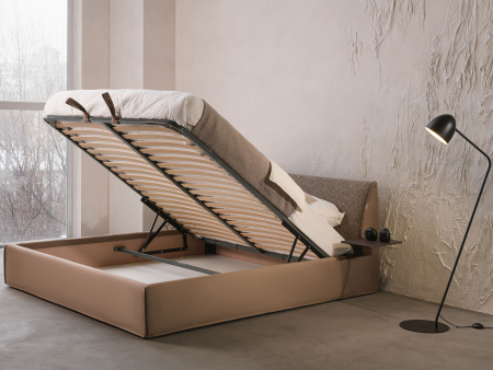 Pat tapitat Novara cu tablie inalta, lada depozitare, somiera metalica, picioare metalice 11cm, laterale dehusabile, stil modern, personalizabil [1]