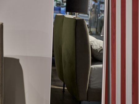 Pat tapitat Ora Light cu tablie inalta capitonata, somiera metalica, picioare metalice 20cm, laterale dehusabile, stil contemporan, personalizabil [3]