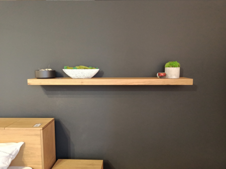 Polita de perete Wally 80cm, lemn masiv, multiple finisaje disponibile, stil minimalist [4]