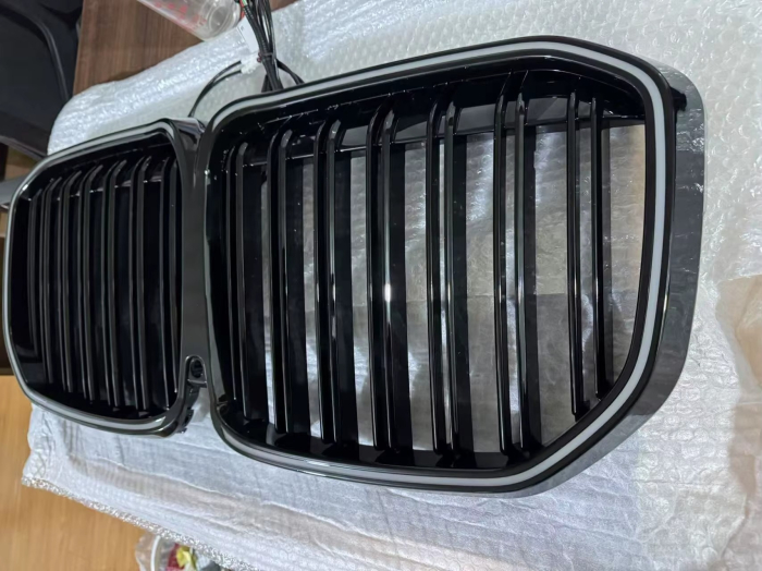 Grila LED Iconic Glow Aftermarket pentru BMW X7 G07 2019-2022 Single Line or Double Line [4]