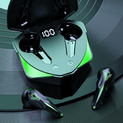 Casti Wireless Audio Gaming CLAUSTEEL Q35 , fara fir, Bluetooth 5.3, Microfon HD, Control tactil, Afisaj Digital, Functie Noise Cancellation, Iluminare Led RGB, IPX7, Mod Joc-Muzica, Autonomie 5-6 ore [1]