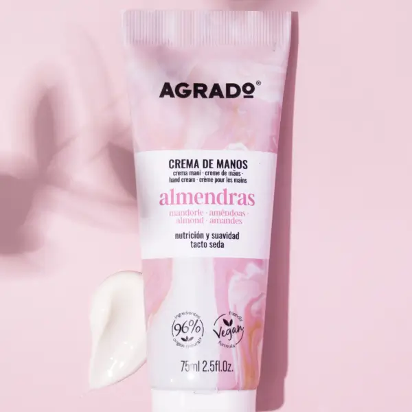 Cosmetice & Ingrijire Personala - Crema de maini cu migdale, 75ml