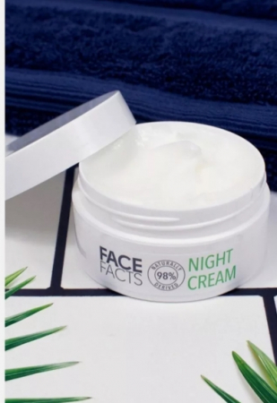 Lotiuni ,lapte,creme si uleiuri pentru fata si corp - Crema de noapte pentru fata, 98 % natural, Vegan, 50 ml