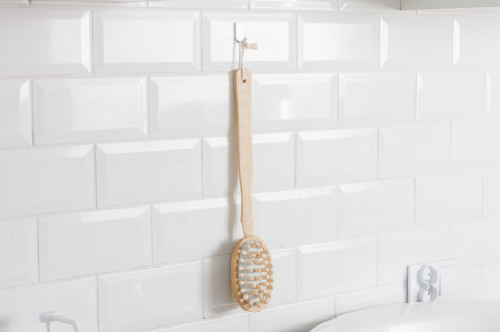 Perie cu maner de lemn pentru baie, York [3]