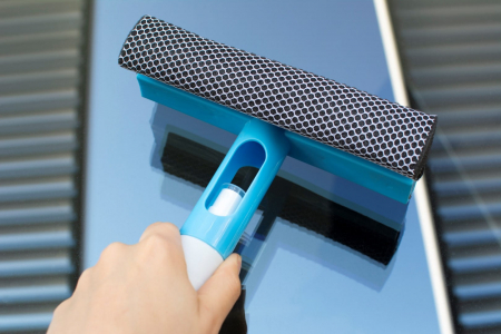 Stergator geam cu rezervor pentru apa 3 in 1 [8]