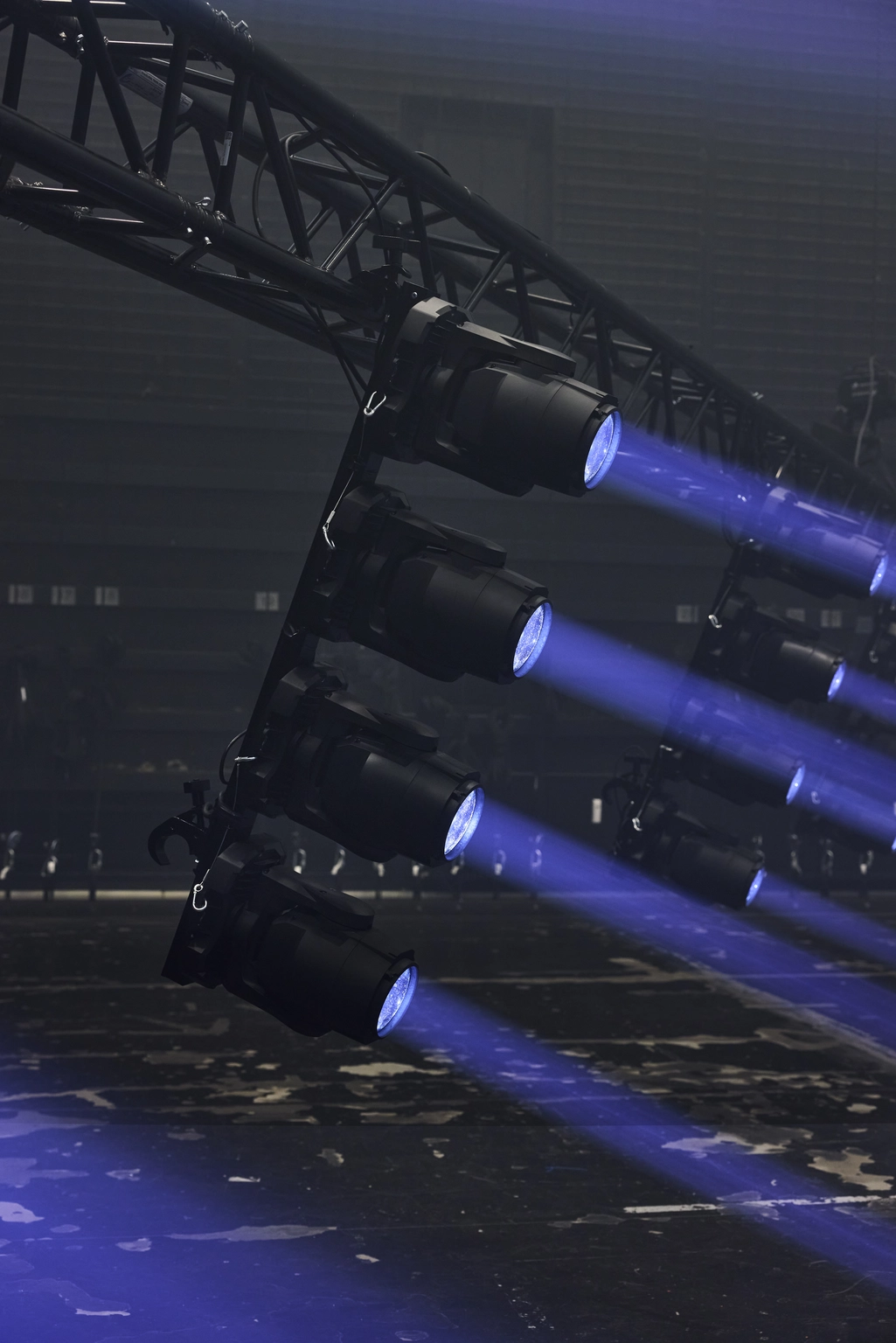 MAC One Beam - Proiector ultra compact cu cap rotativ Creative Beam - Martin [38]