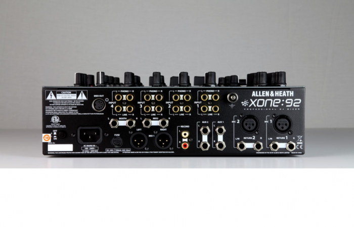 XONE:92 - Mixer pentru DJ [2]
