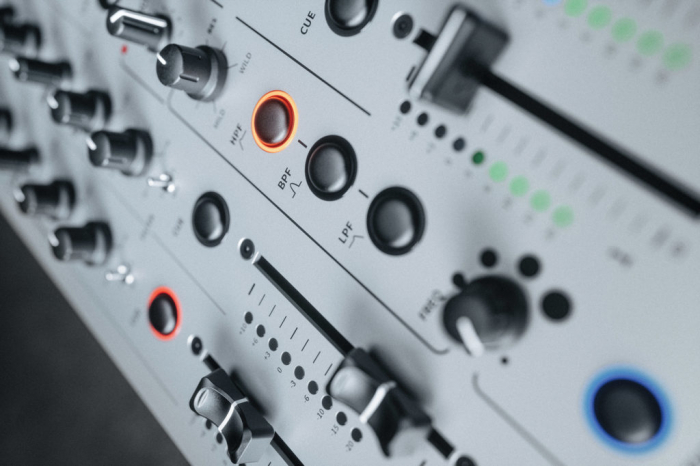 XONE:96 - Mixer pentru DJ [10]