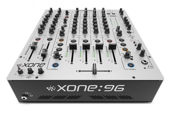 XONE:96 - Mixer pentru DJ [2]