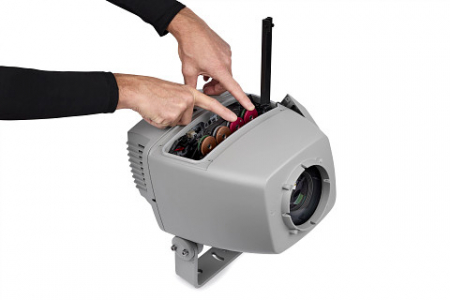 Exterior Projection Pro Compact - Outdoor rated configurable image projector [7]