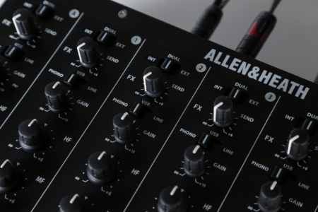 XONE:PX5 - Mixer pentru DJ [14]