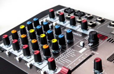 ZED6FX - Mixer analogic compact [4]