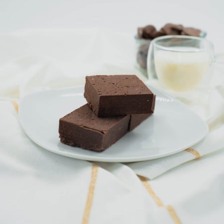 CIOCOLATA DE CASA CU ROM - 90 LEI/KG [0]