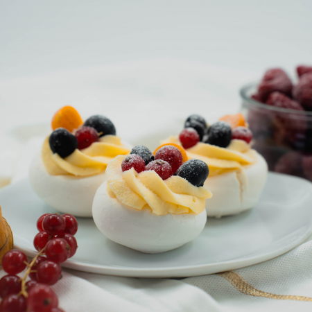 PAVLOVE CU FRUCTE - 90 LEI/KG [1]