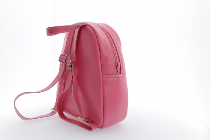 Rucsac Minion personalizat cu print digital din piele naturala - Pisicuta cu fundita [4]