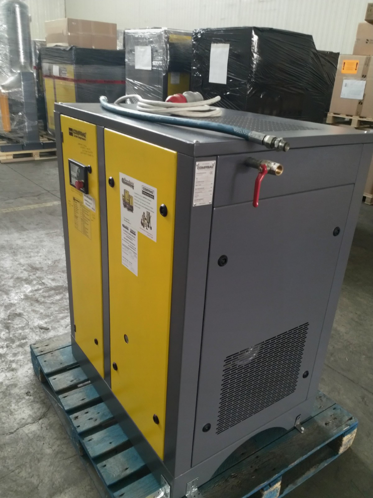 Compresor cu surub cu curele A 1508 / 15 kw second , cu uscator refrigerator RDX41 [2]