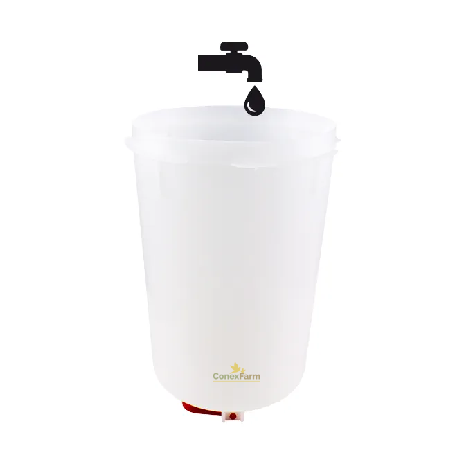 Adători păsări de curte 15 L [4]