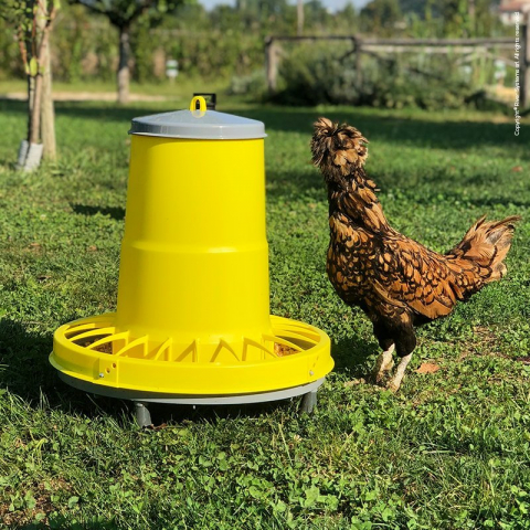 Hrănitoare din plastic cu grilă pentru prevenirea risipei 12 kg (galben) cu picioare [6]