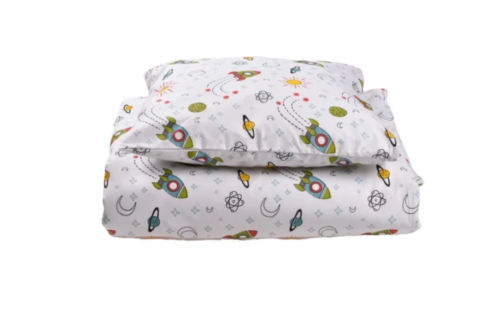 Lenjerie patut gradinita 3 piese patut stivuibil bumbac 100% model Rachete [3]
