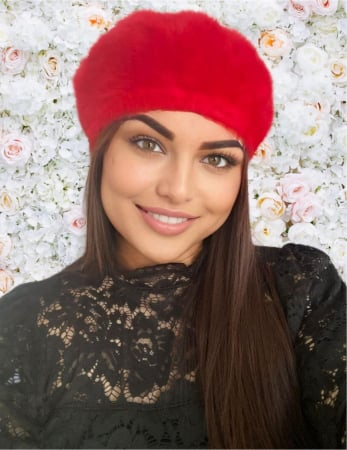 Bereta eleganta de lux din lana fina si pufoasa de Angora - Princess (ROSU) - marime universala [1]