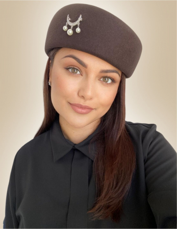 NOUTATI - Palarie dama toca ROYAL LUX -palarie maro, reglabila