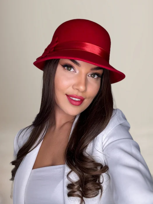 Palarie dama din fetru lux cu boruri tip sepcuta BARONESS LUX (ROSU) - marime unica, reglabila [2]