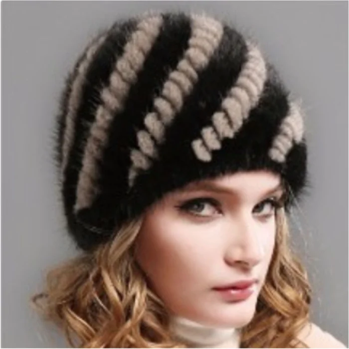 Caciula din blana de NURCA - Princess Lux (NEGRU+CREM) - marime universala [2]