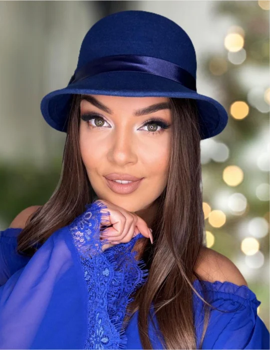 PALARII ALBASTRE - Palarie din fetru lux cu boruri delicate BARONESS LUX (ALBASTRU) - marime unica, reglabila