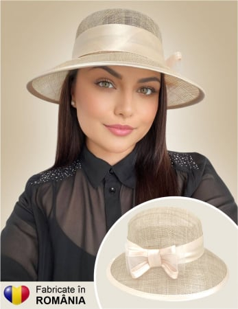 PALARII de soare - modele noi din sisal si satin de lux Fabricate in Romania - Palarii dama boruri mici AURORA-palarie crem, reglabila