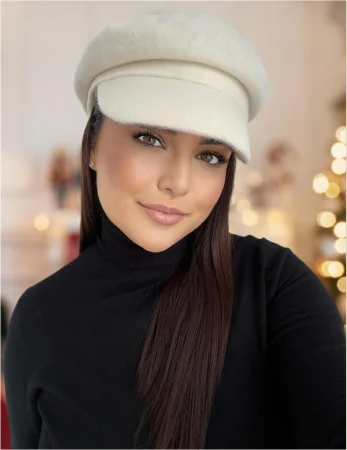 SETURI cu BERETE si SEPCI - Sapca eleganta din stofa lux GLORIA CHIC (ALB) - marime UNICA, reglabila