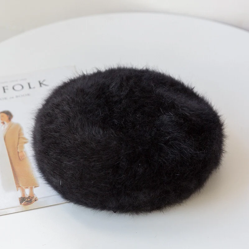 Bereta lux din lana fina si pufoasa de Angora - Princess (NEGRU) - marime universala [4]