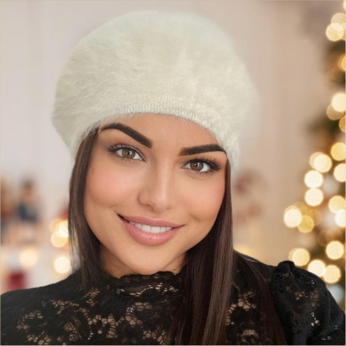 Bereta lux din lana fina si pufoasa de Angora - Princess (ALB) - marime universala [1]