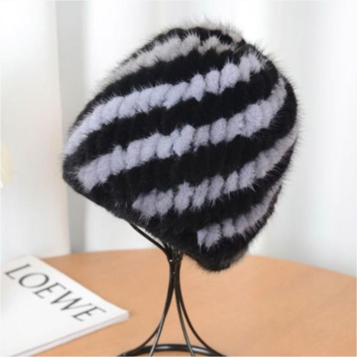 Caciula din blana de NURCA - Princess Lux (NEGRU+CREM) - marime universala [5]