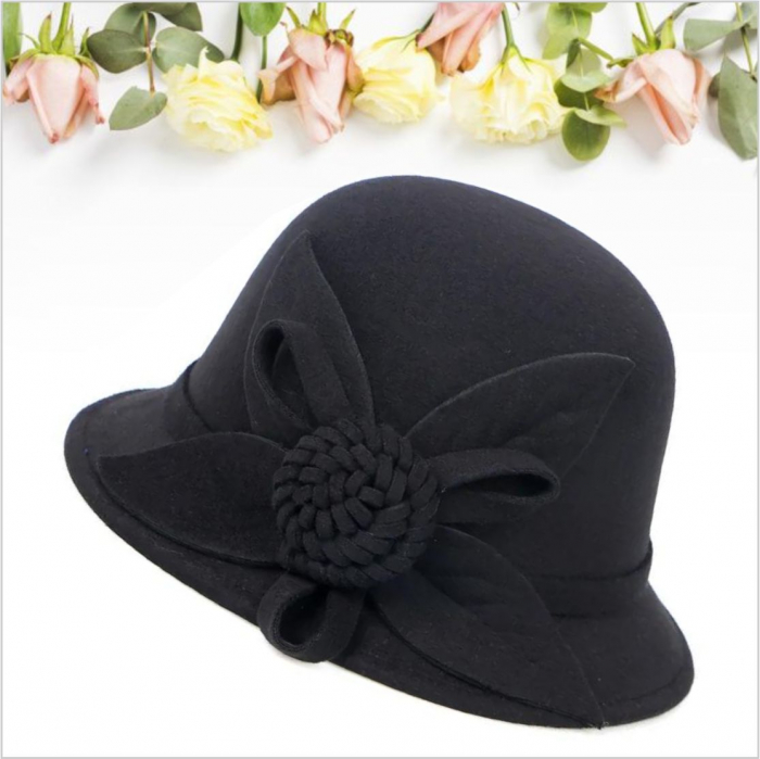 Palarie de dama cu boruri mici si accesoriu floare MISS FLORIA (NEGRU) - marime unica, reglabila [5]
