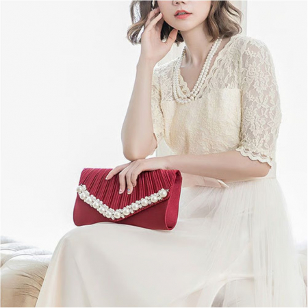 Geanta lux tip plic satinat cu perle si strasuri Lady Chic (ROSU) [2]