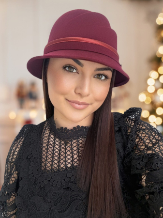 PALARII dama NEGRE - Palarie dama din fetru lux cu falduri VIENNA LUX (GRENA) - marime unica, reglabila