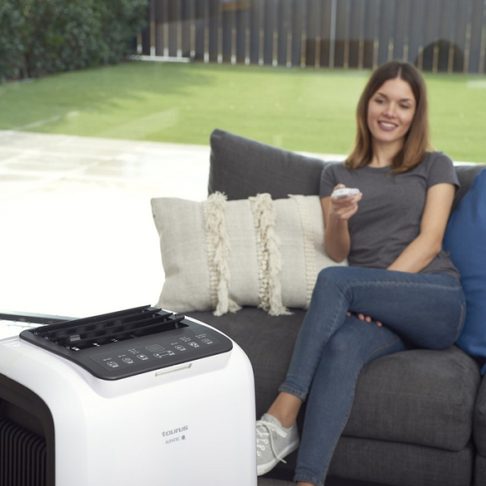 Aparat aer conditionat portabil Black+Decker 9000 BTU 2.6 KW [8]