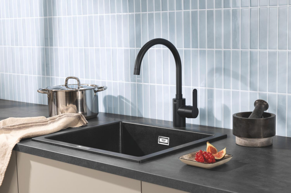 Baterie bucatarie Grohe Get, 3/8'', monocomanda, pipa inalta, tip C, cartus ceramic, pivotanta, limitator, negru mat [3]